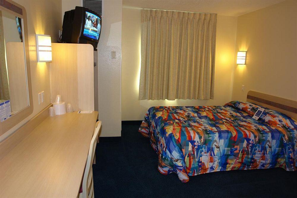 Motel 6-Portsmouth, Nh Exteriör bild